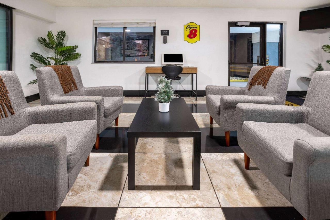 Super 8 By Wyndham Villa Rica Exteriér fotografie